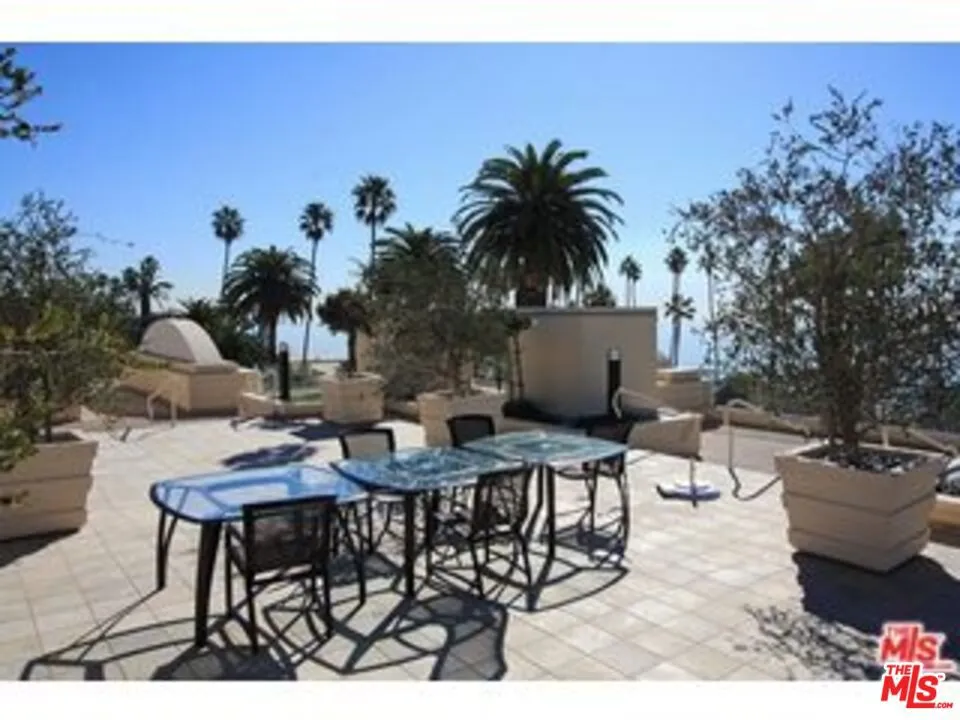 701 Ocean Avenue #110 Santa Monica, CA 90402