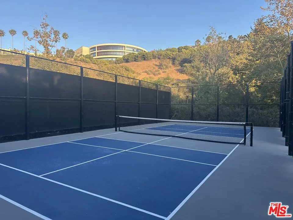 12963 Runway Road #104 Playa Vista, CA 90094
