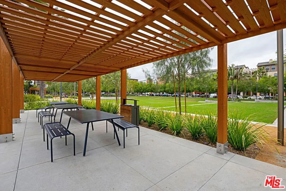 12963 Runway Road #104 Playa Vista, CA 90094