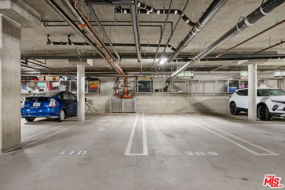 12963 Runway Road #104 Playa Vista, CA 90094