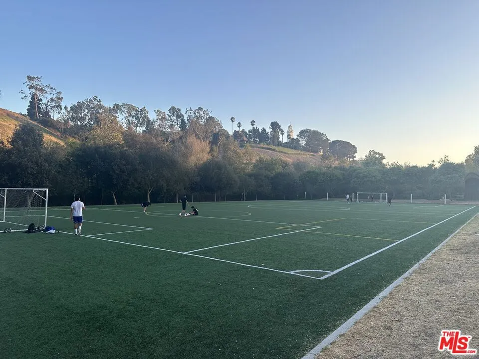12963 Runway Road #104 Playa Vista, CA 90094