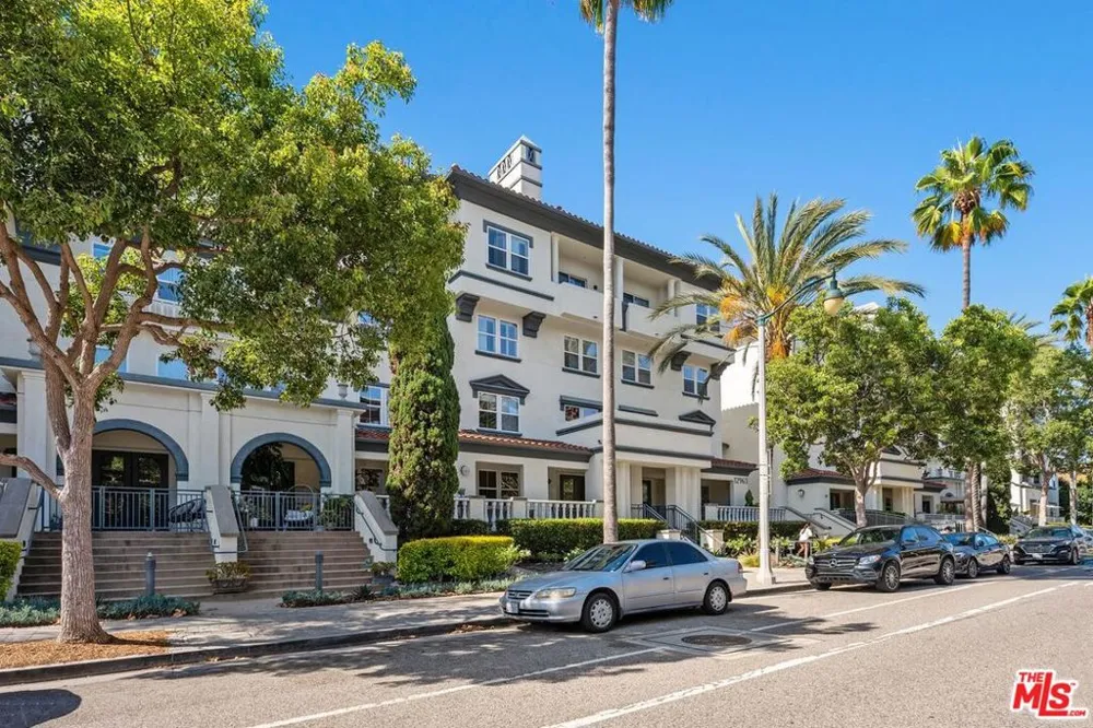 12963 Runway Road #104 Playa Vista, CA 90094