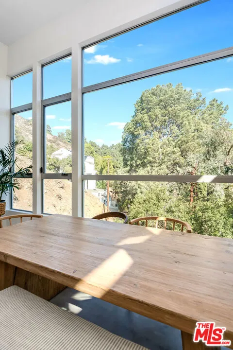 2407 San Marco Drive Los Angeles, CA 90068