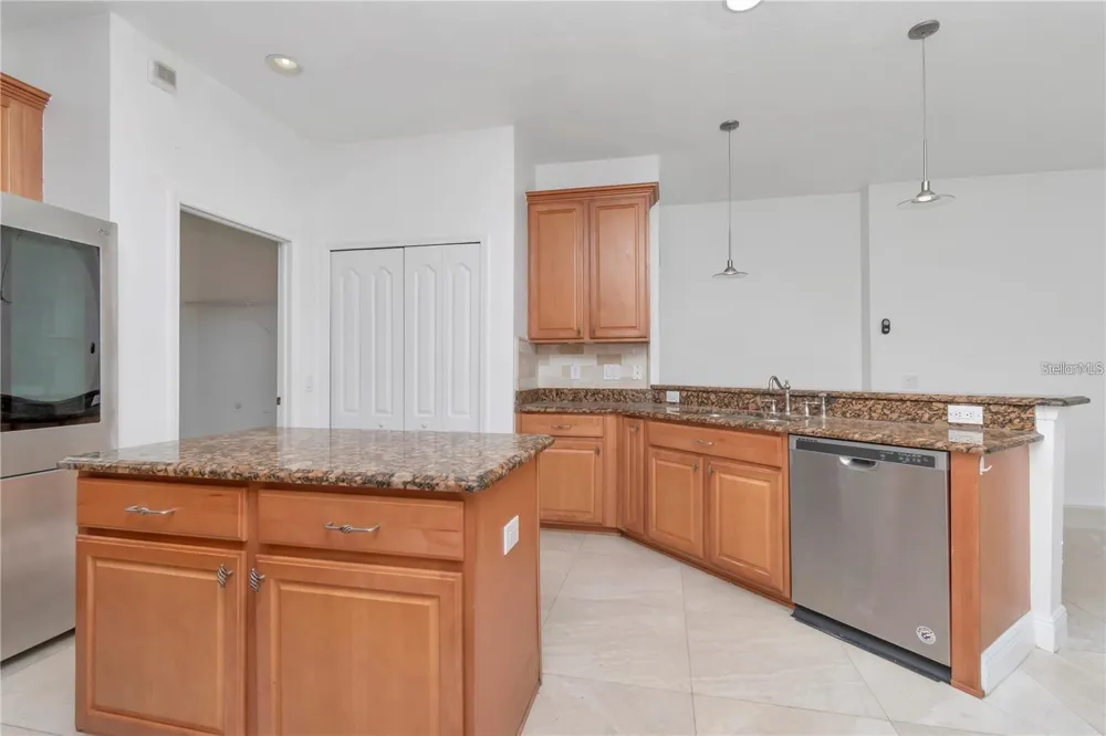 29822 BOYETTE OAKS PLACE Wesley Chapel, FL 33545