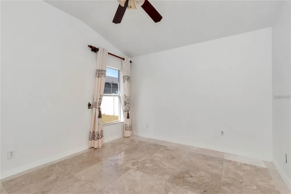 29822 BOYETTE OAKS PLACE Wesley Chapel, FL 33545