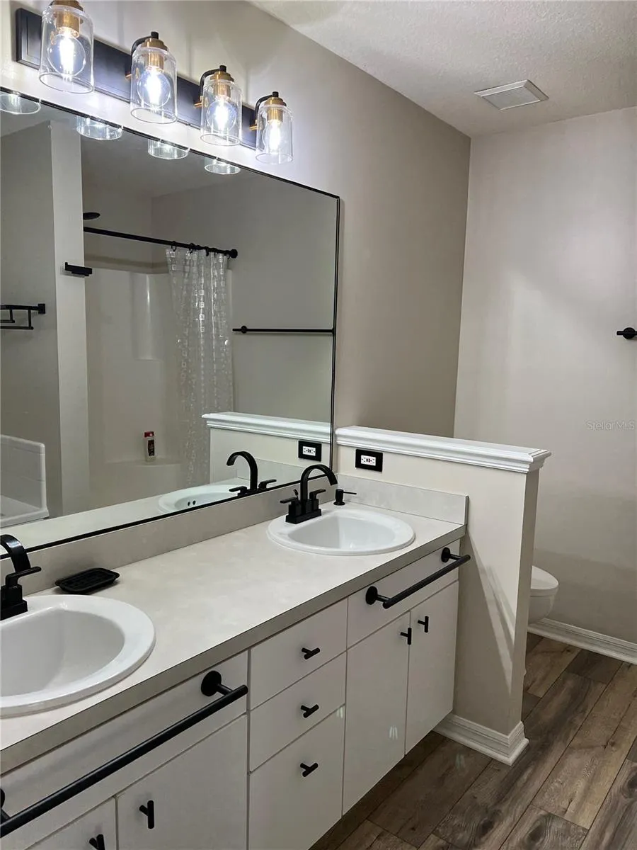 6845 SW 81ST STREET Gainesville, FL 32608