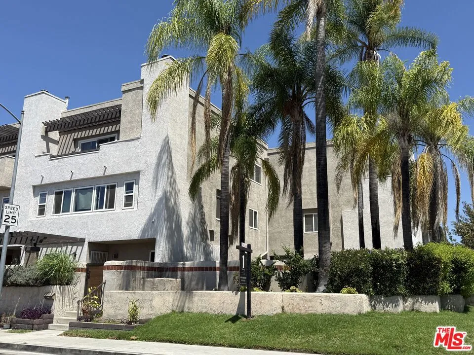 804 Kenilworth Avenue Glendale, CA 91203