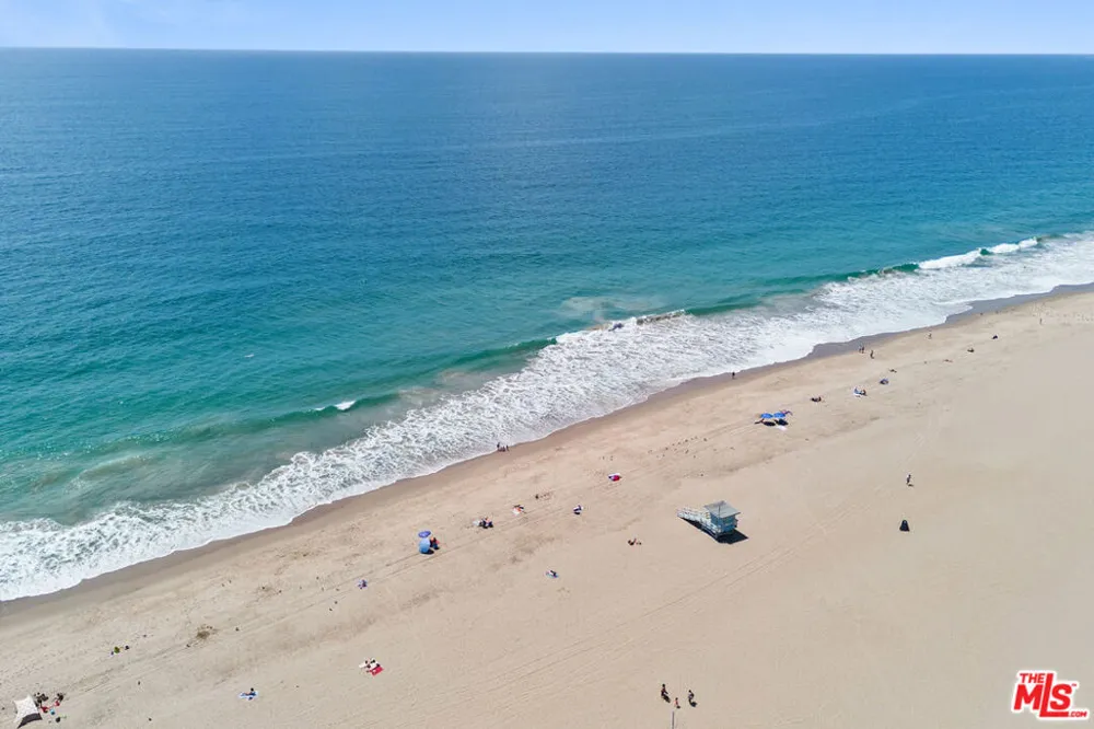 6795 Las Olas Way Malibu, CA 90265