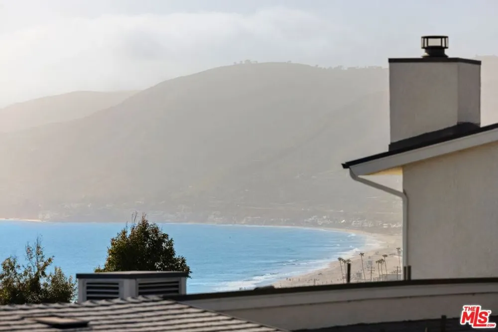 6795 Las Olas Way Malibu, CA 90265