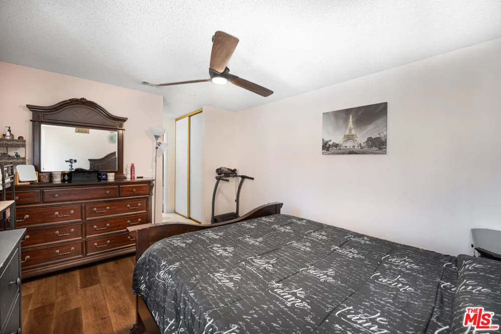 37603 Melton Avenue Palmdale, CA 93550