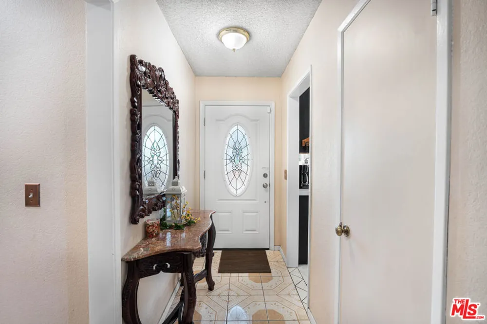37603 Melton Avenue Palmdale, CA 93550
