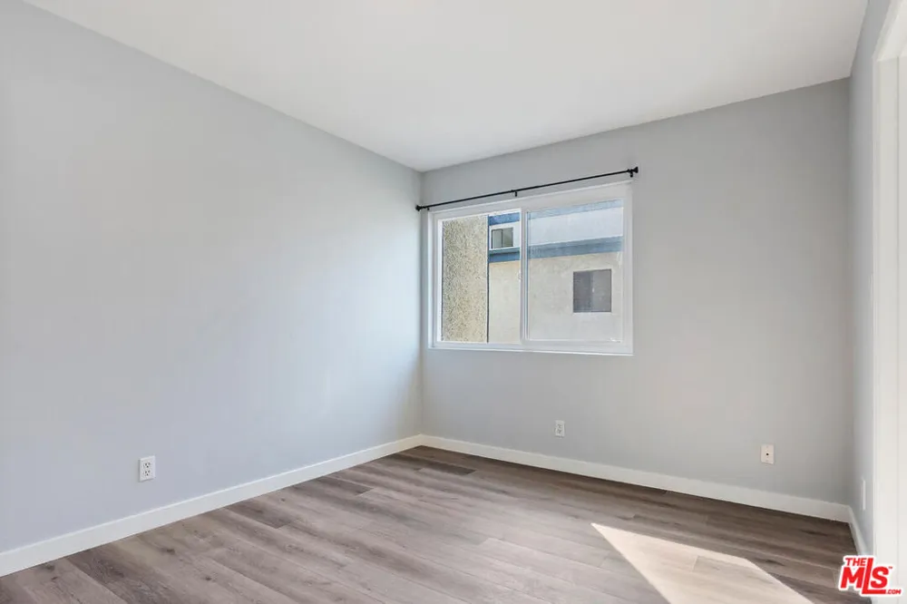 29239 Heathercliff Road #12 Malibu, CA 90265