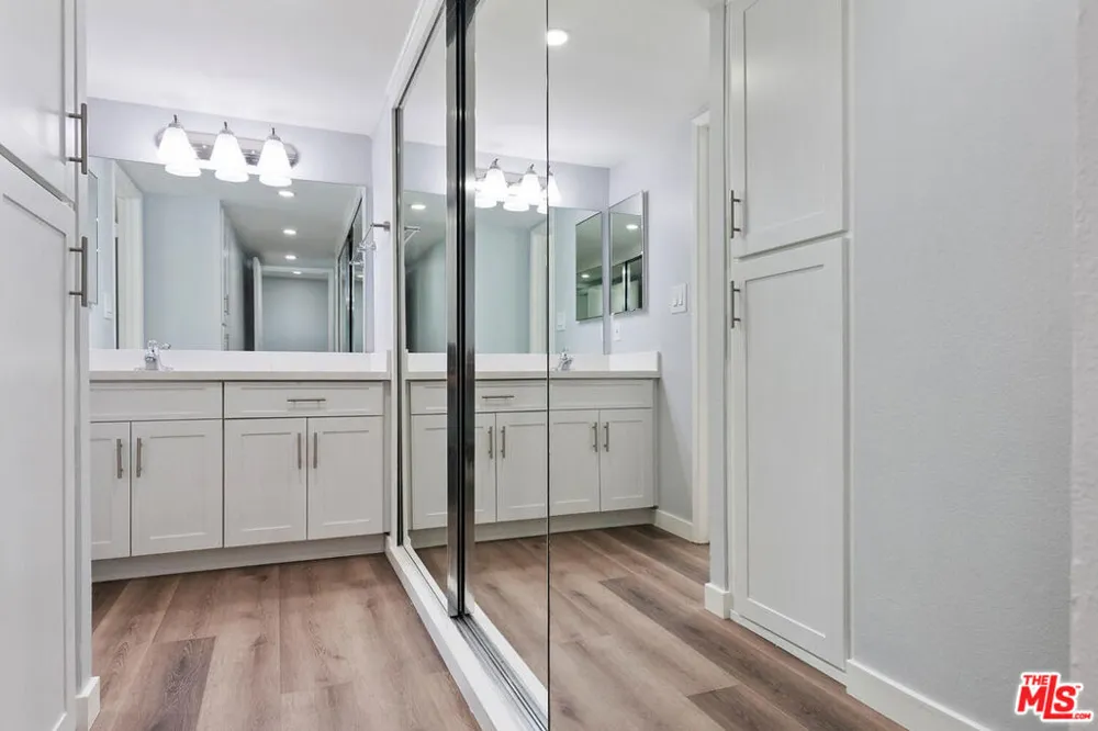 29239 Heathercliff Road #12 Malibu, CA 90265