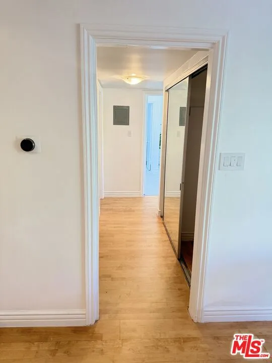 1328 Havenhurst Drive #202 West Hollywood, CA 90046