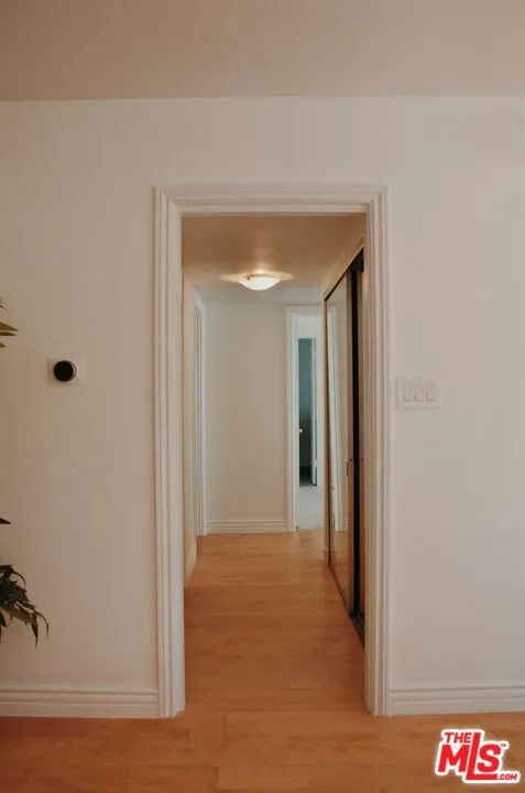 1328 Havenhurst Drive #202 West Hollywood, CA 90046