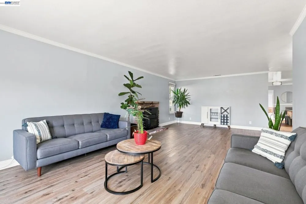31262 San Andreas Dr Union City, CA 94587