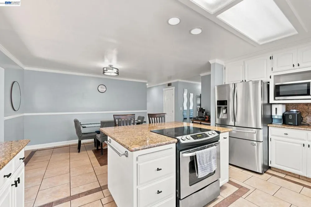31262 San Andreas Dr Union City, CA 94587
