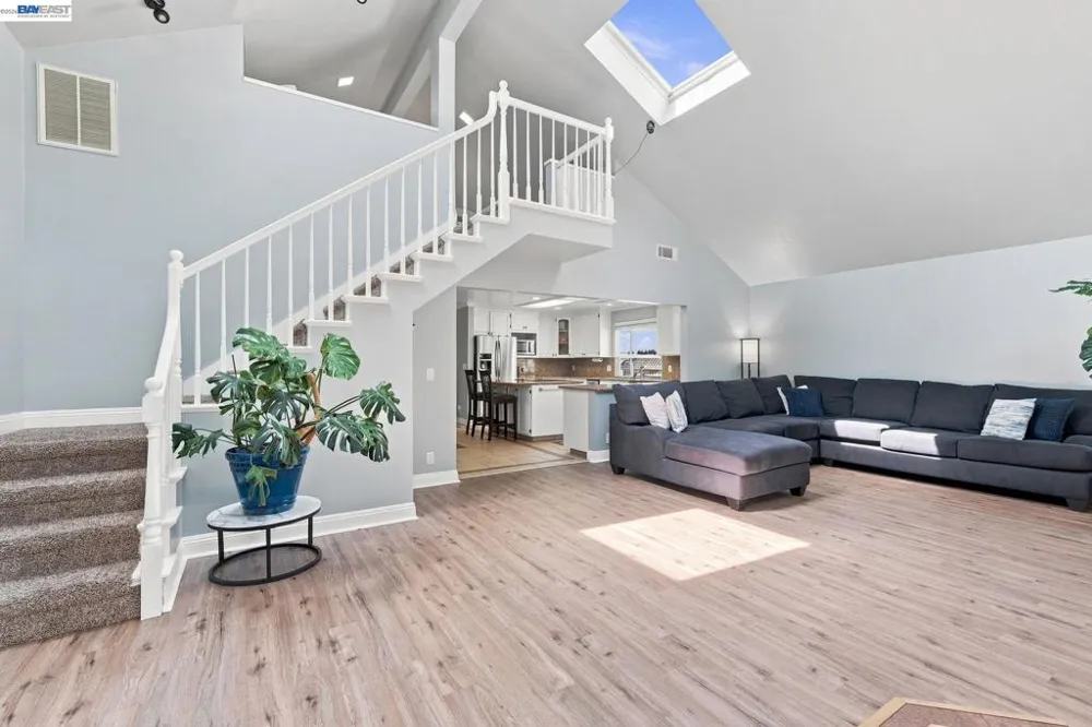 31262 San Andreas Dr Union City, CA 94587