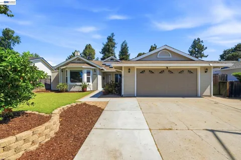 31262 San Andreas Dr