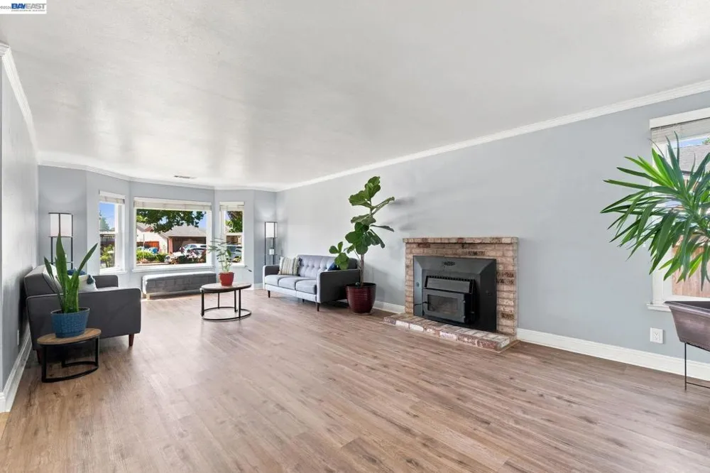 31262 San Andreas Dr Union City, CA 94587