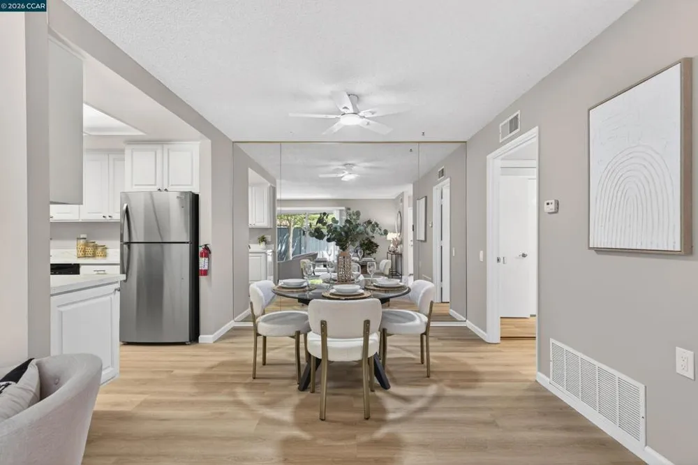 1109 Golden Rain Rd #4 Walnut Creek, CA 94595