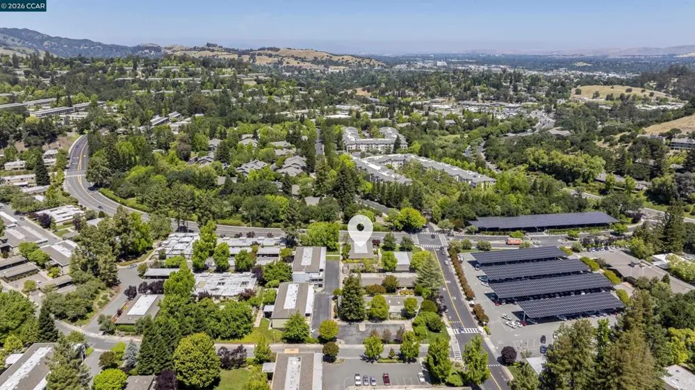1109 Golden Rain Rd #4 Walnut Creek, CA 94595