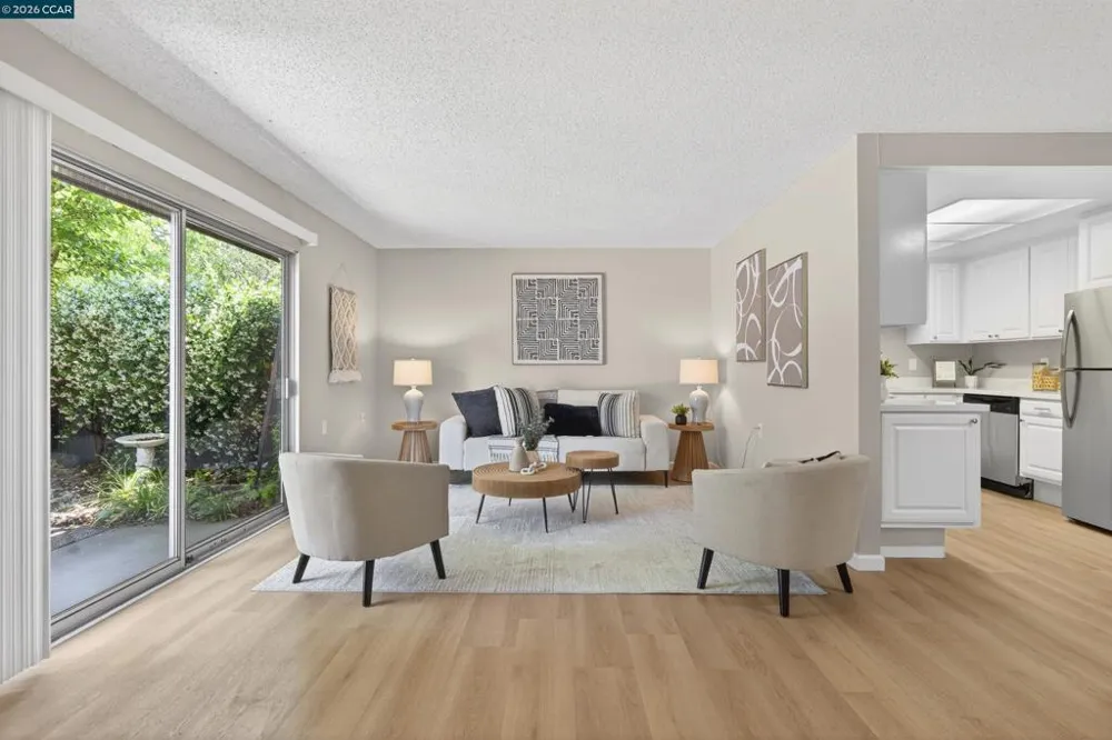 1109 Golden Rain Rd #4 Walnut Creek, CA 94595