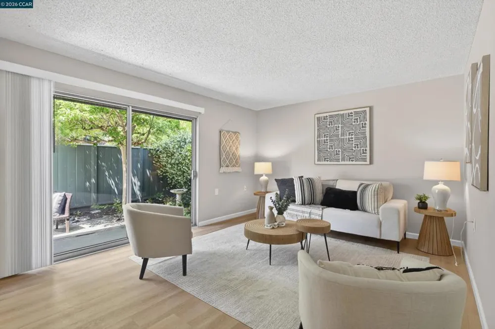 1109 Golden Rain Rd #4 Walnut Creek, CA 94595