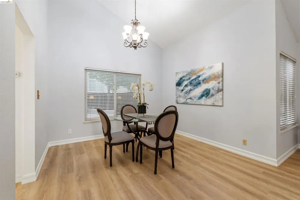 2135 Rock Pass Pl Martinez, CA 94553