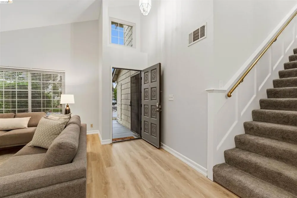 2135 Rock Pass Pl Martinez, CA 94553