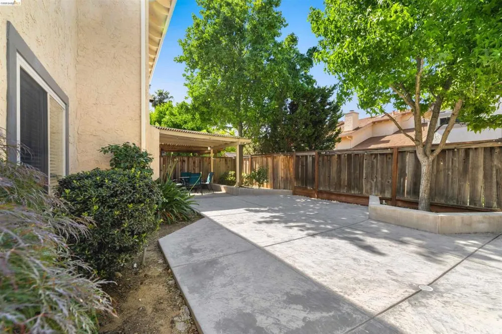 2135 Rock Pass Pl Martinez, CA 94553