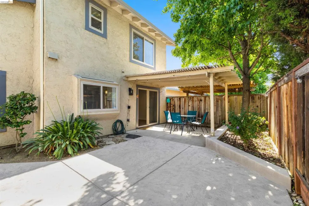2135 Rock Pass Pl Martinez, CA 94553