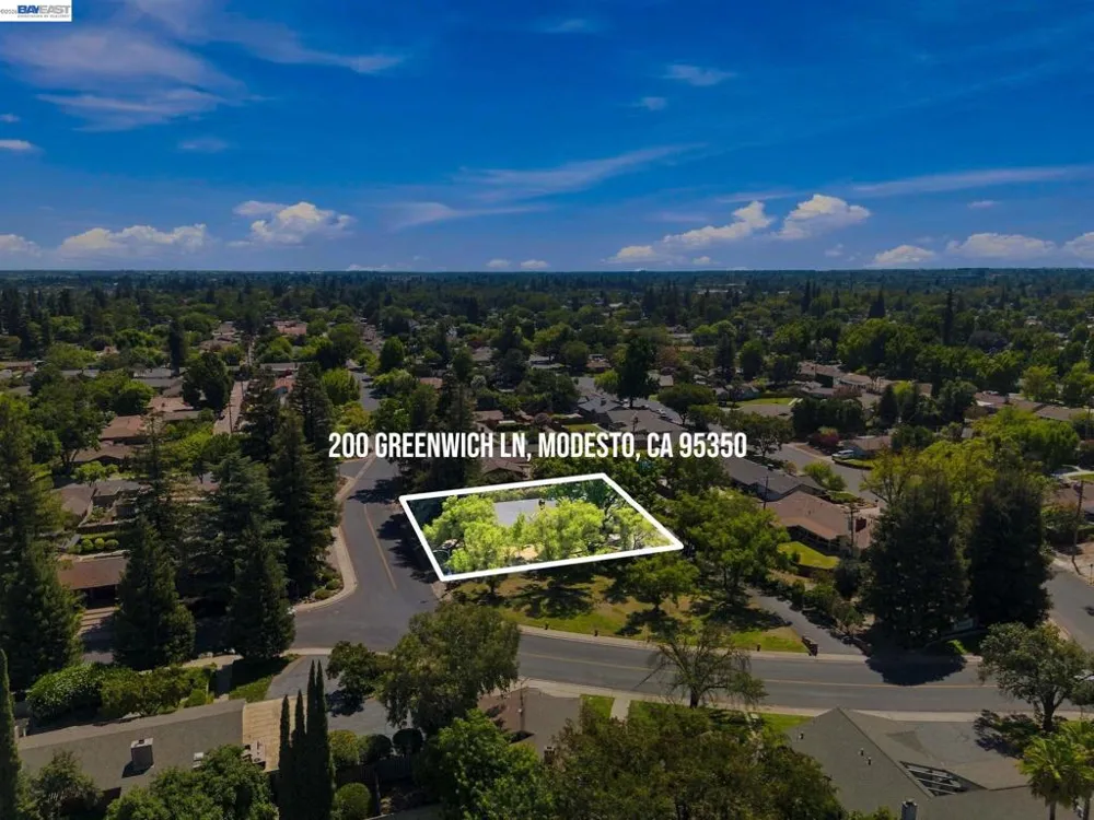 200 Greenwich Ln Modesto, CA 95350