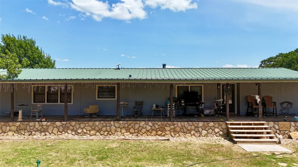 5851 Highway 569 Cisco, TX 76437