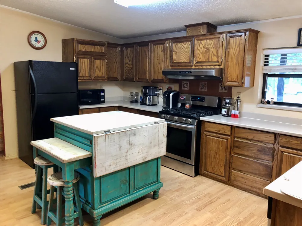 5851 Highway 569 Cisco, TX 76437