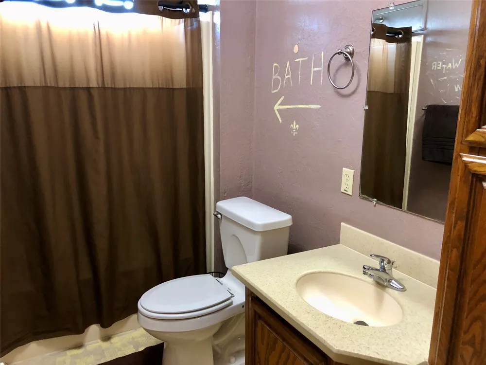 5851 Highway 569 Cisco, TX 76437