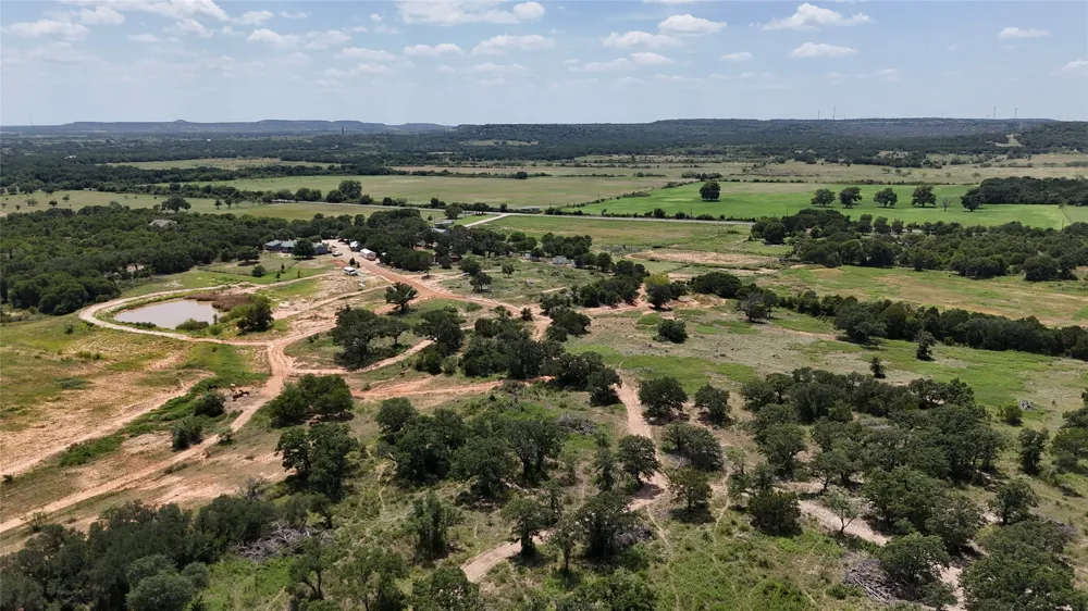 5851 Highway 569 Cisco, TX 76437