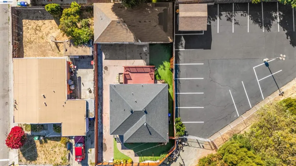 2909 21st San Pablo, CA 94806