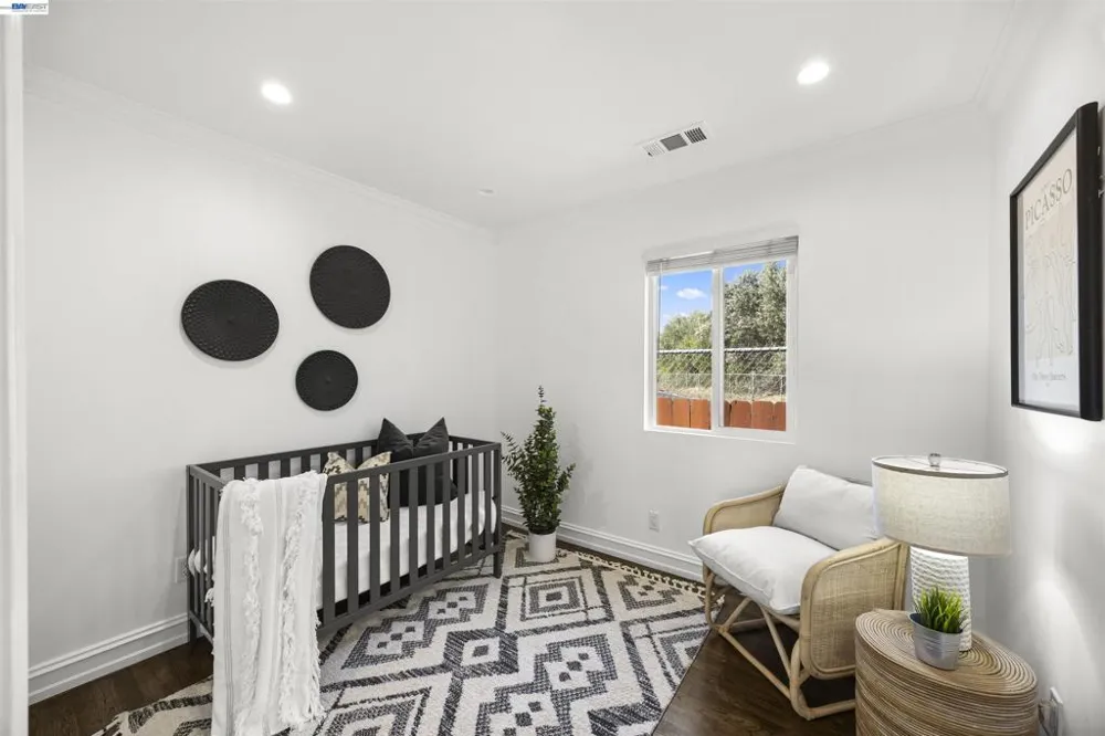 2909 21st San Pablo, CA 94806