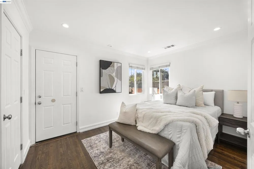 2909 21st San Pablo, CA 94806