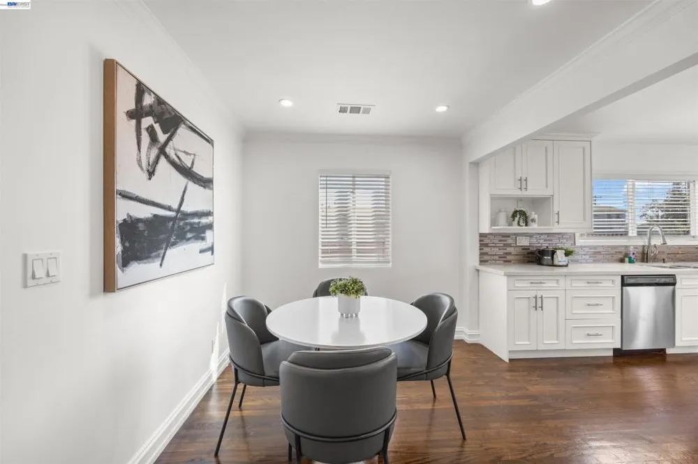 2909 21st San Pablo, CA 94806