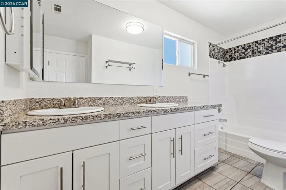 908 Francisco  Dr Suisun City, CA 94585