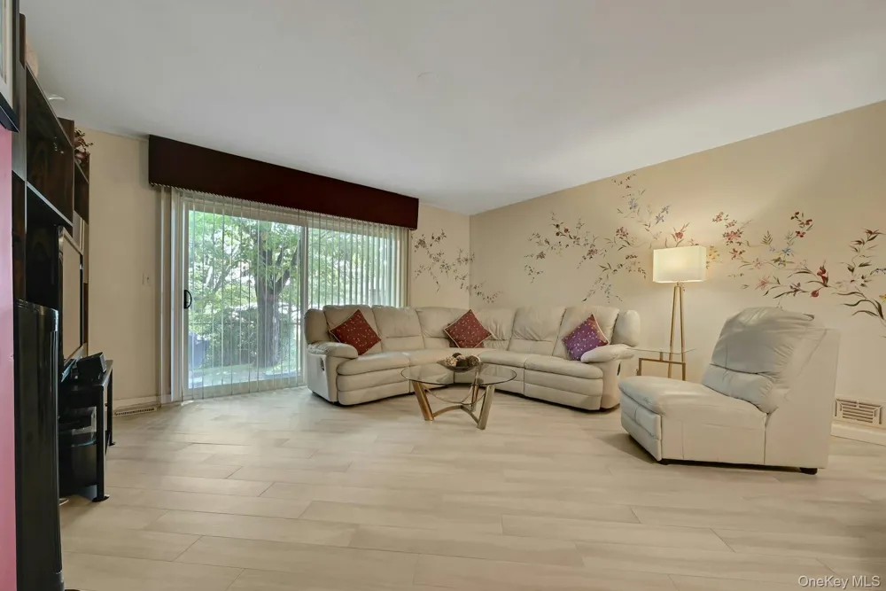 9 Heritage Drive #A New City, NY 10956