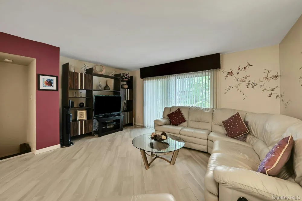 9 Heritage Drive #A New City, NY 10956