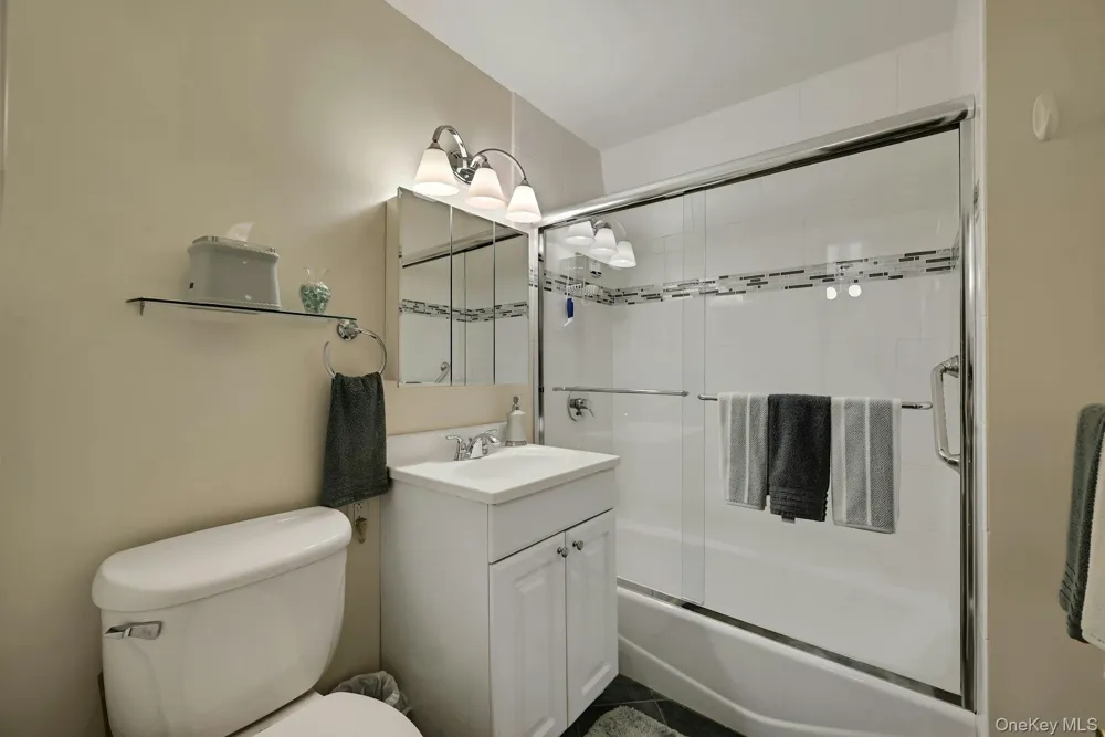 9 Heritage Drive #A New City, NY 10956