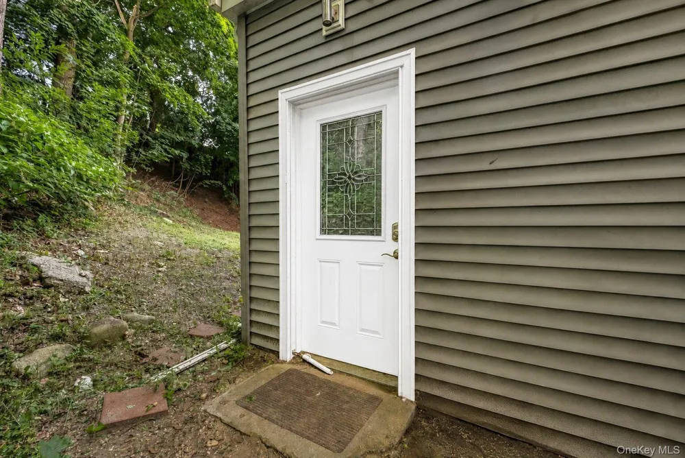 864 Fort Salonga Road Northport, NY 11768