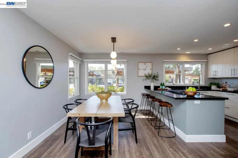 641 Centre Ct Alameda, CA 94502