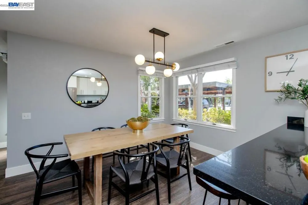 641 Centre Ct Alameda, CA 94502