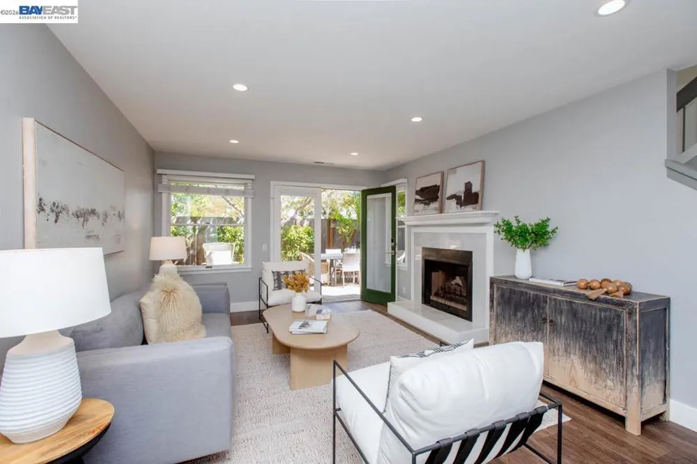 641 Centre Ct Alameda, CA 94502