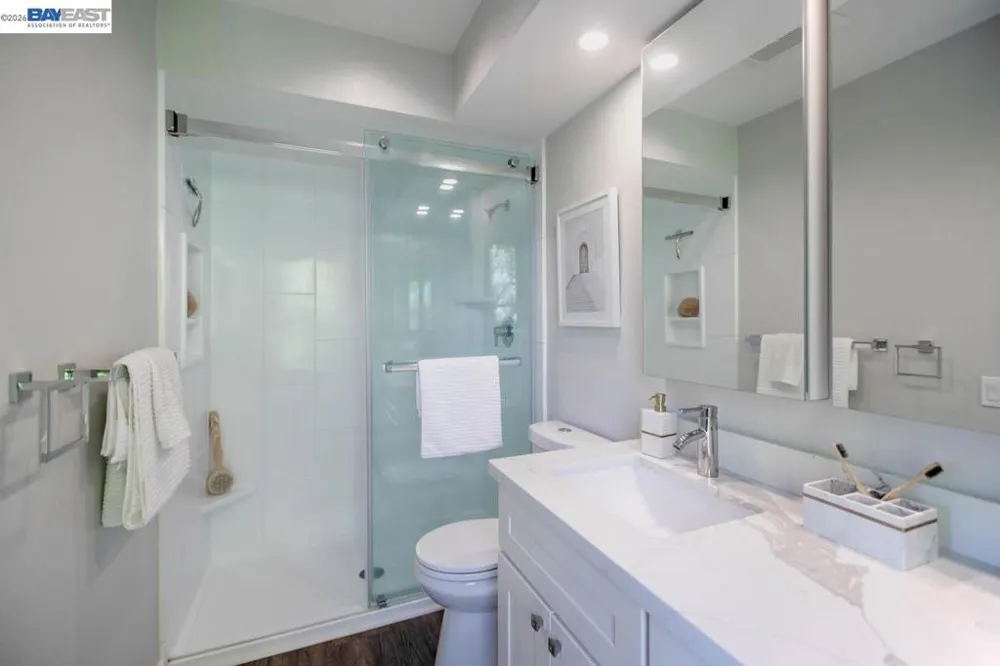 641 Centre Ct Alameda, CA 94502